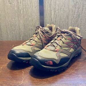 THE NORTH FACE Women's Hiking Shoe Size 10 (US) Color Tan/Orange